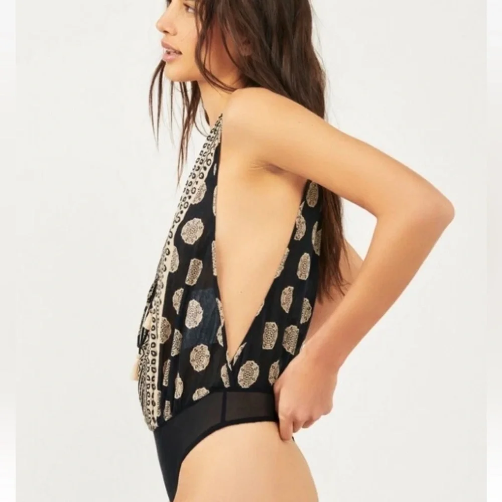 🌻NEW w/tags  Free People – Intimately 